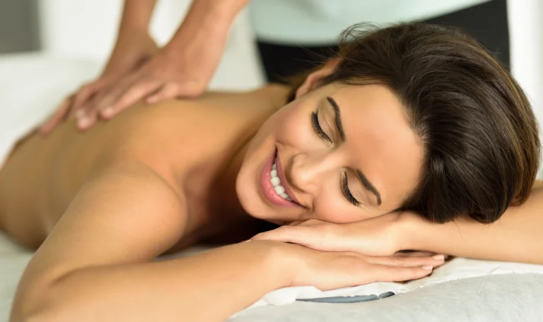 Ann Karen Aroma Relaxing Massage