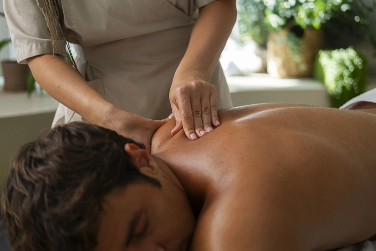 Experience the Soothing Power of Aroma Relaxing Massage