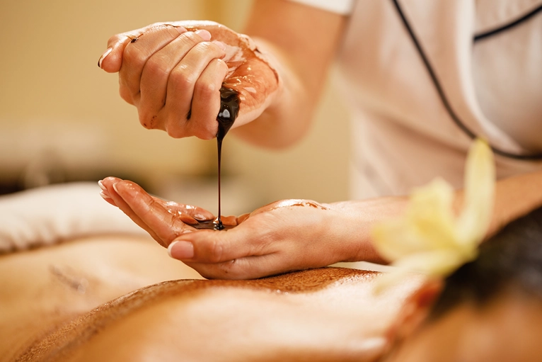 Discover the Benefits of Oil Massage at Ann Karen Day Spa