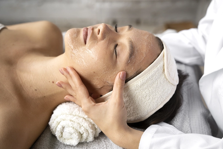 Face Lift Contour Facial Care - Ann Karen Spa
