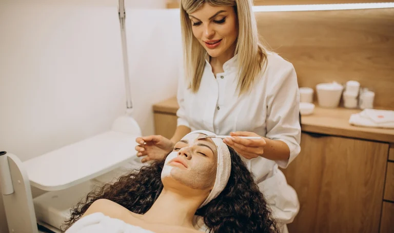 Salon Facial Service Arcadia