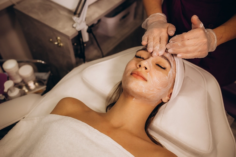 Spring Ann Karen Facial